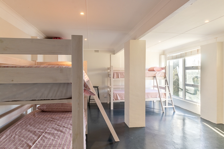 5 Bedroom Property for Sale in Riversbend Eastern Cape